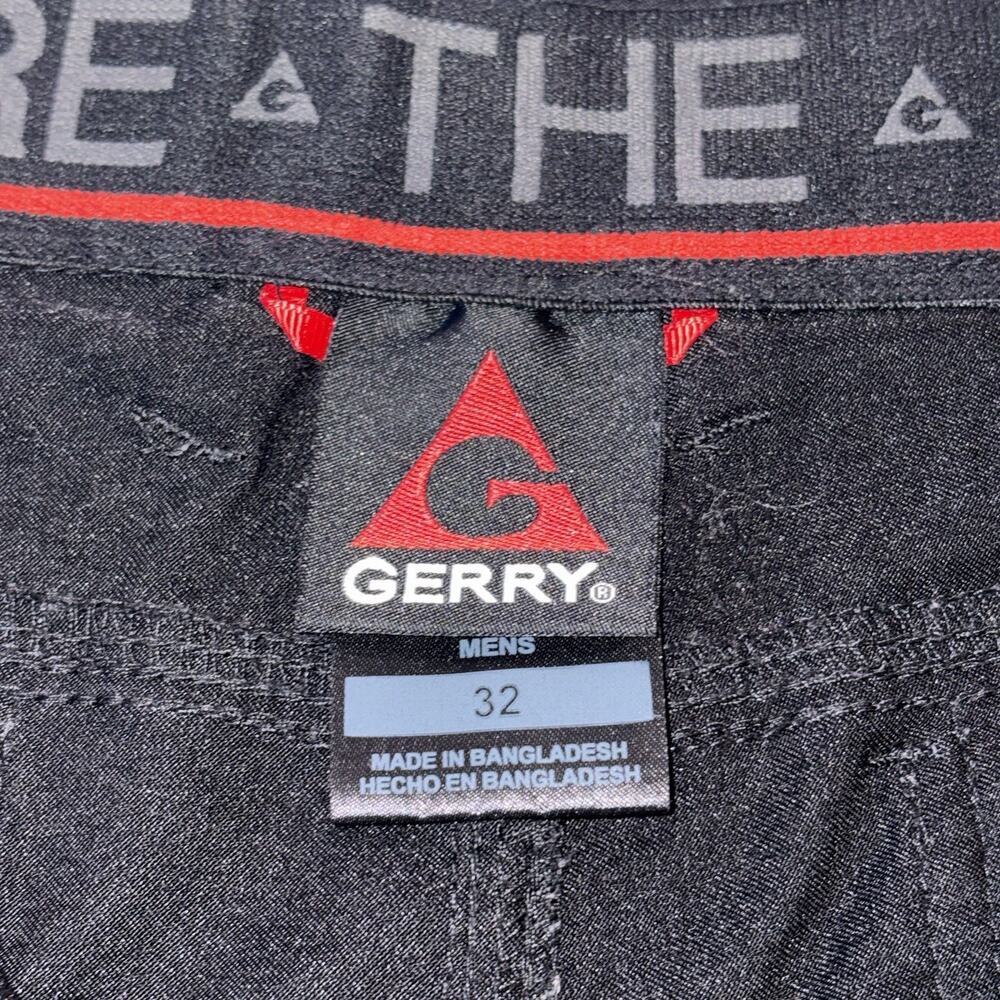 Gerry Casual Men Size 32 Black Cargo Shorts with Strap & Buckle Outdoors Rugged - Picture 9 of 9